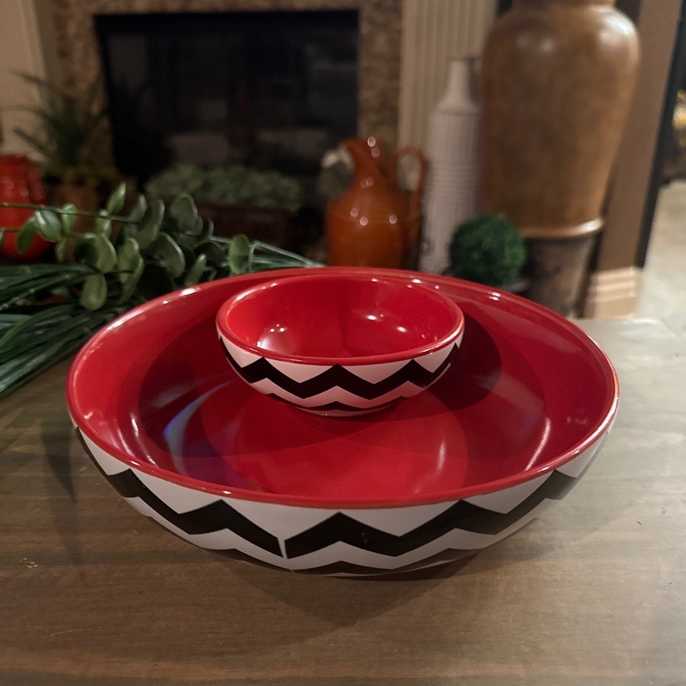 DEI Double Bowl Server Chip And Dip